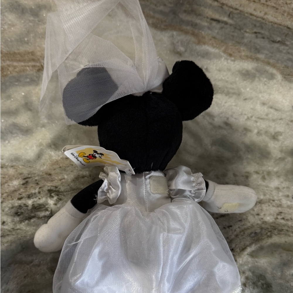 Disney 8” Plush Bridal Set Mickey & Mini Mouse - Picture 6 of 13